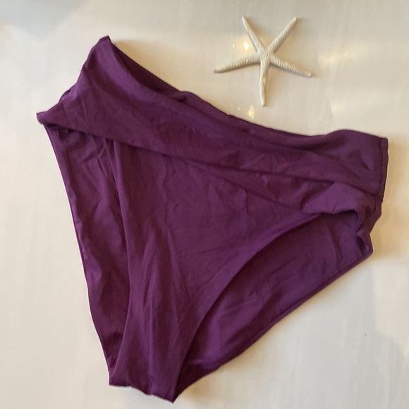 Becca bikini - Picture 3 of 6